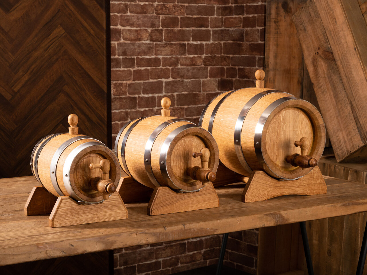 自宅でウイスキーや焼酎を熟成できる、日本初のスパニッシュオーク製ミニ樽|TARU HOLIC