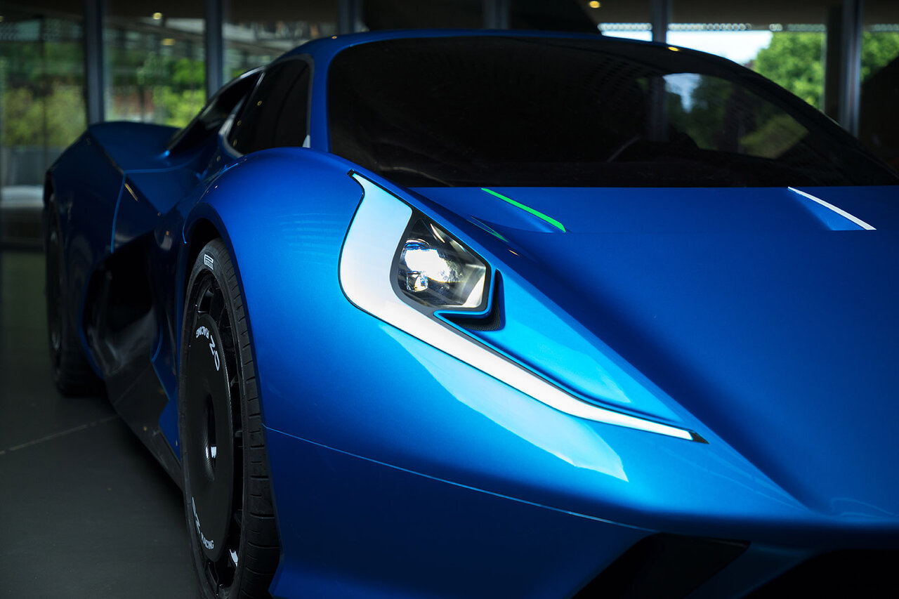 320km/h まで10秒以下──全固体電池EV「フルミーネア」発進｜ Fulminea