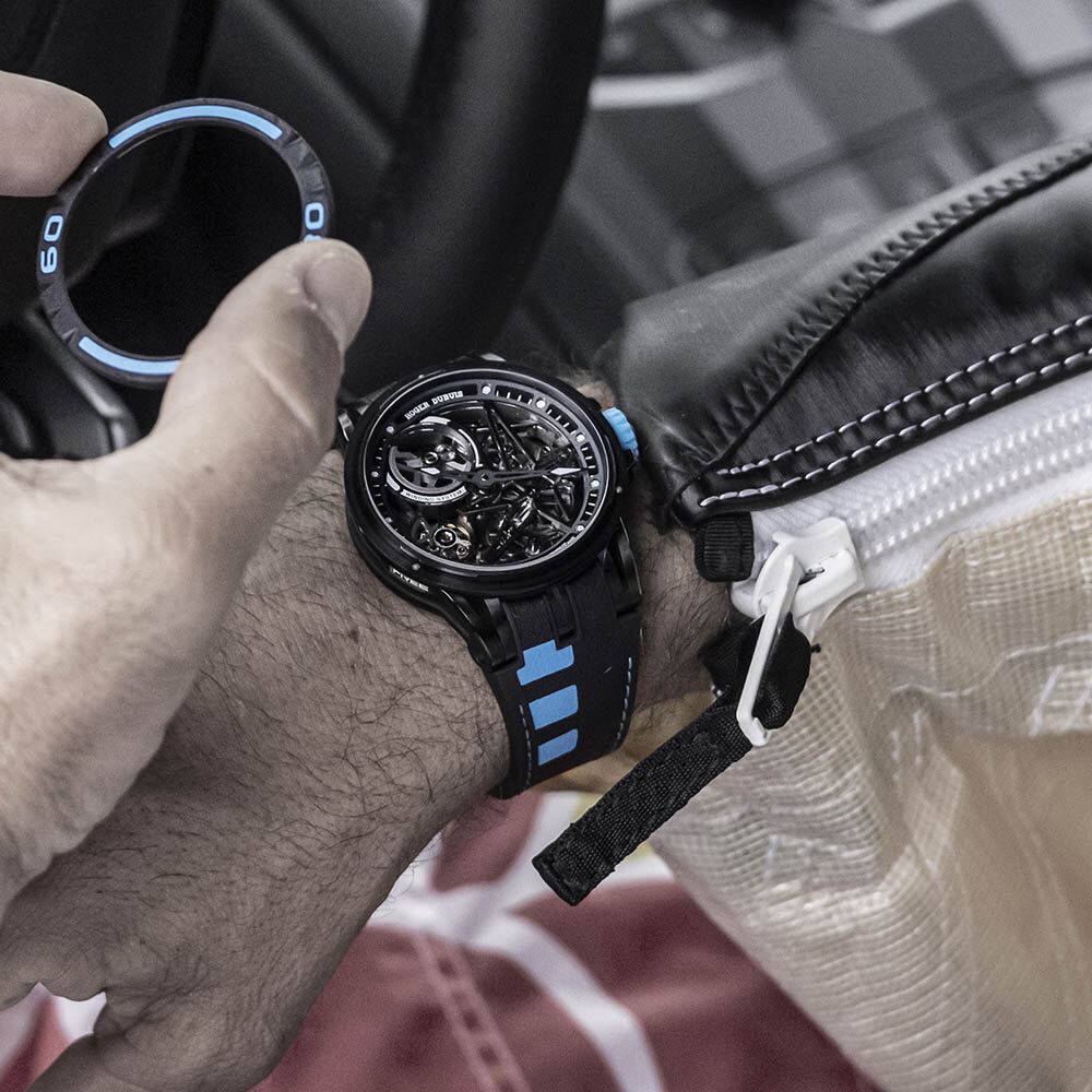 ロジェ・デュブイとピレリの高度なエンジニアリングが融合した新作「エクスカリバー スパイダー ピレリ」｜ROGER DUBUIS