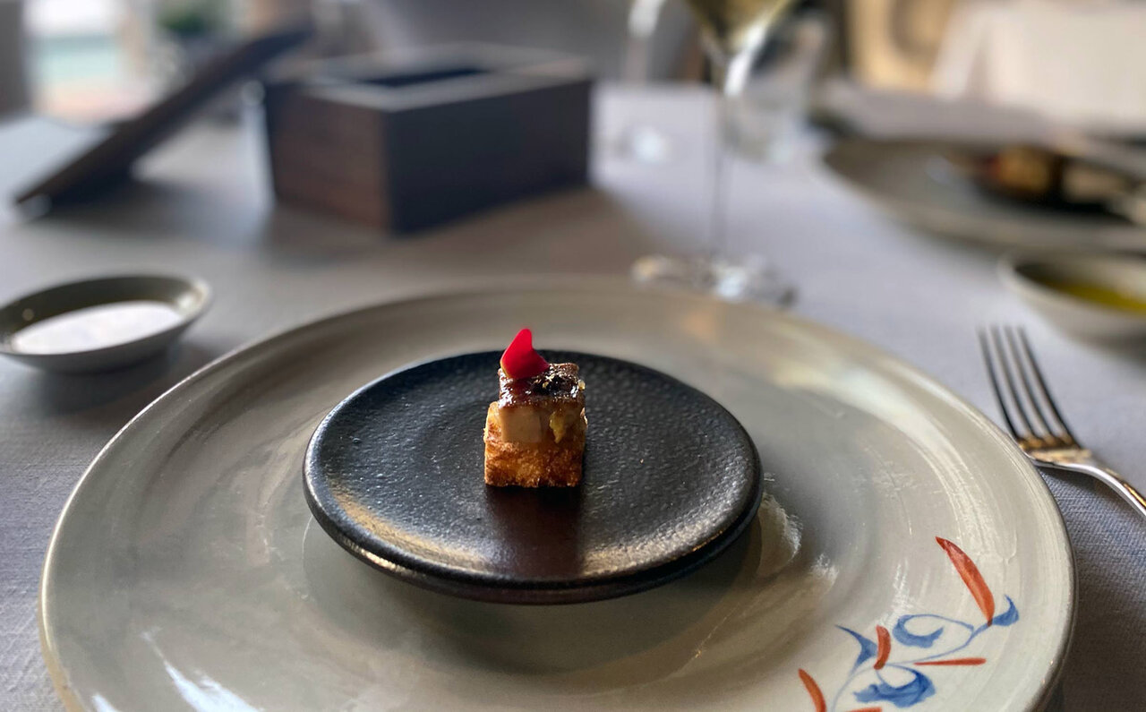 クラブラウンジを新設！「ザ・リッツ・カールトン沖縄」の実力やいかに!?｜TRAVEL