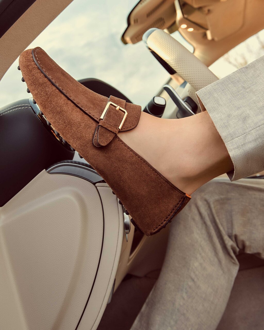 サントーニからドライビングシューズ「RIVIERA」シリーズが登場|Santoni