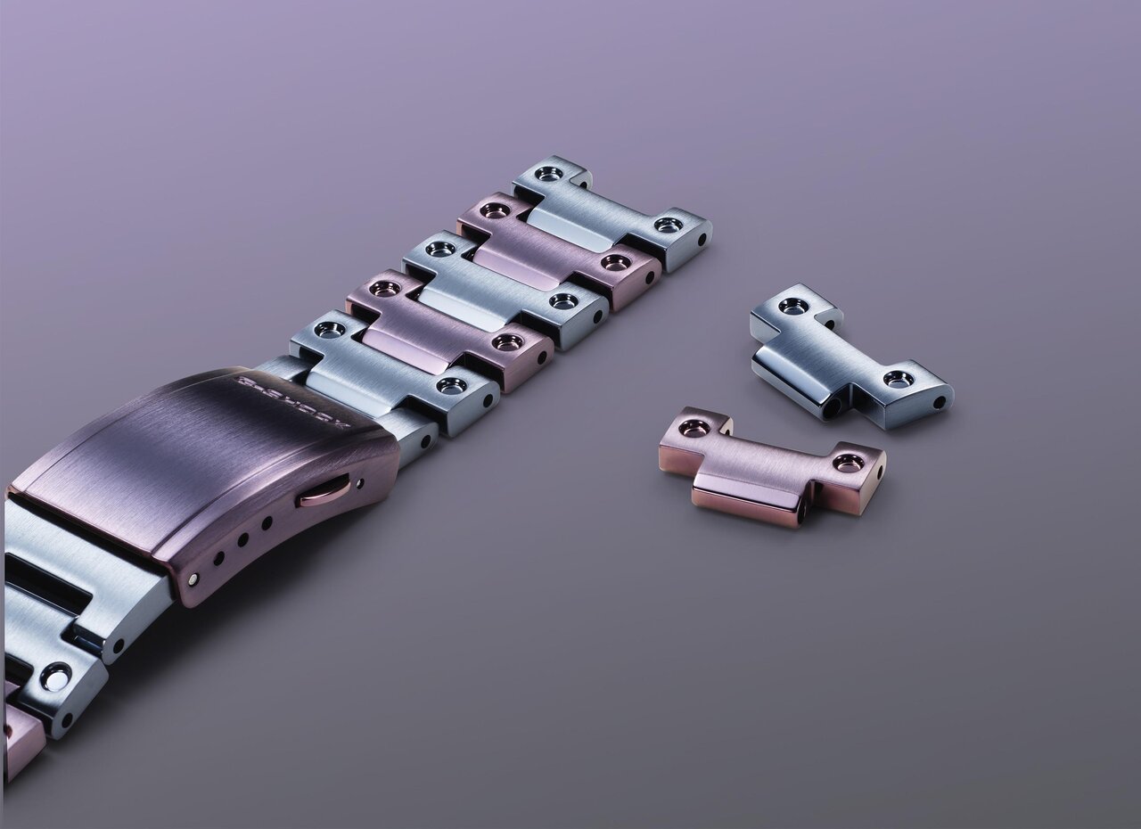 黄昏時の東京の美しさを2色のIP加工でメタル上に表現した「GMW-B5000PB-6JF」｜G-SHOCK