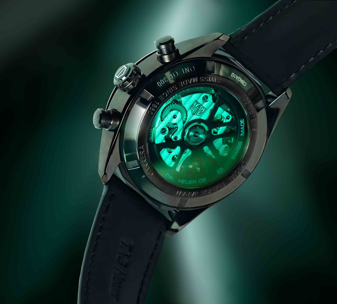 タグ・ホイヤーが、「カレラ」シリーズに大胆なブラックの日本限定モデルをリリース|TAG HEUER