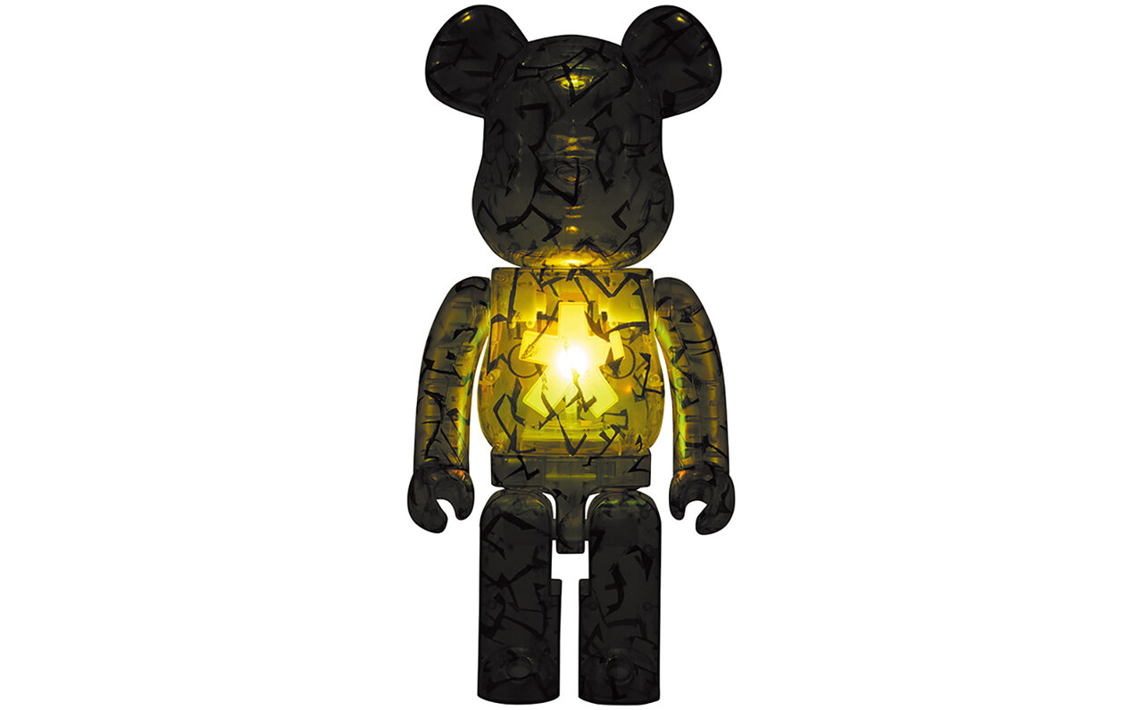 JIMMY CHOO × ERIC HAZEのコラボ実現させた小木“Poggy”基史インタビュー | MEDICOM TOY