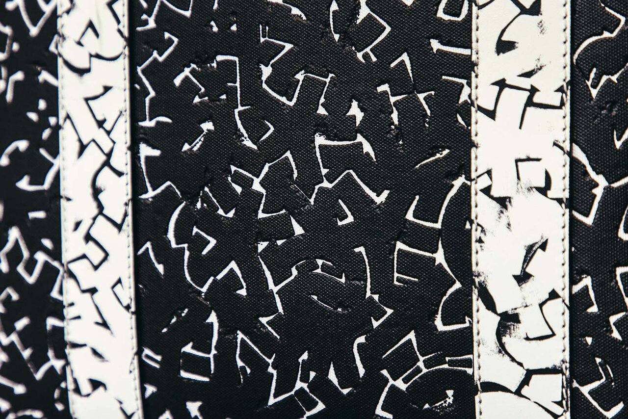 JIMMY CHOO × ERIC HAZEのコラボ実現させた小木“Poggy”基史インタビュー | MEDICOM TOY