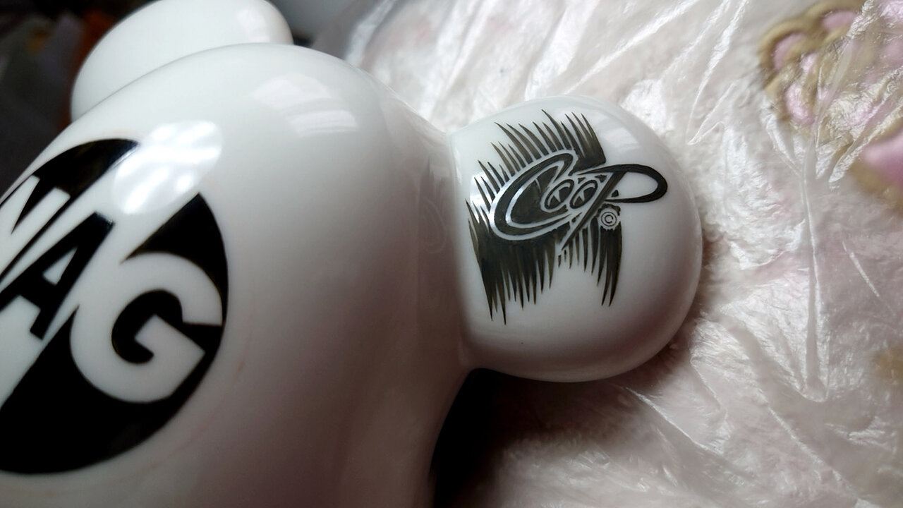 九谷焼作家・河田里美氏が語る「九谷BE@RBRICK NAGNAGNAG × COOP(EDITION1) 」ができるまで | MEDICOM TOY