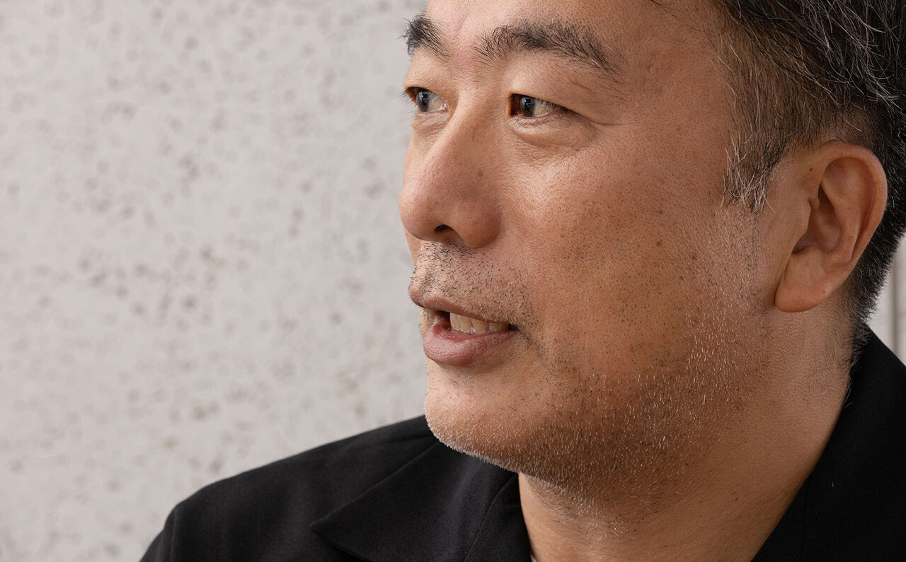 ファッション、働き方がフリースタイルになったいまこそ、「MR-G」を身に着けたい|G-SHOCK