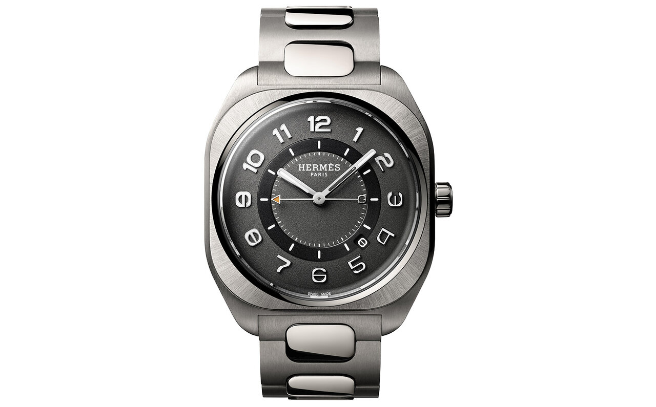 「エルメス H08」を腕に試載したOPENERS編集者による本音・独白｜HERMÈS