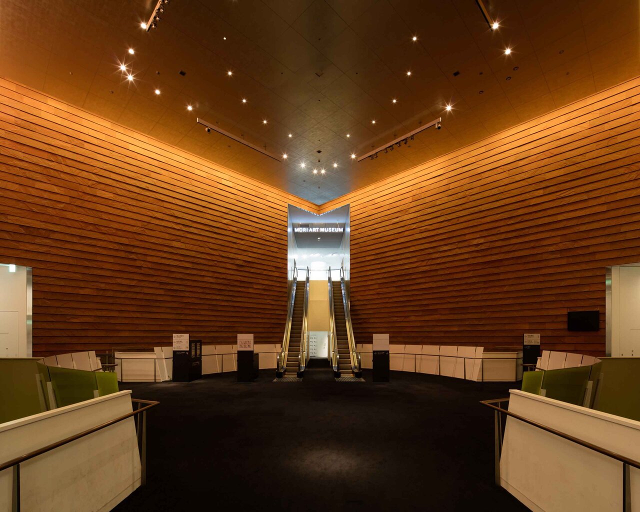 いま最もラグジュアリーな旅。トップスイート限定「グランド ラグジュアリー ジャーニー」|GRAND HYATT TOKYO