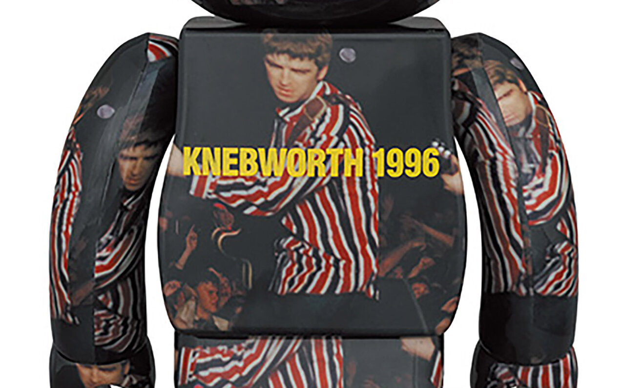 英国を代表するバンド＜OASIS＞、そのキャリア絶頂期の伝説の野外ライヴがBE@RBRICKになって登場 | MEDICOM TOY