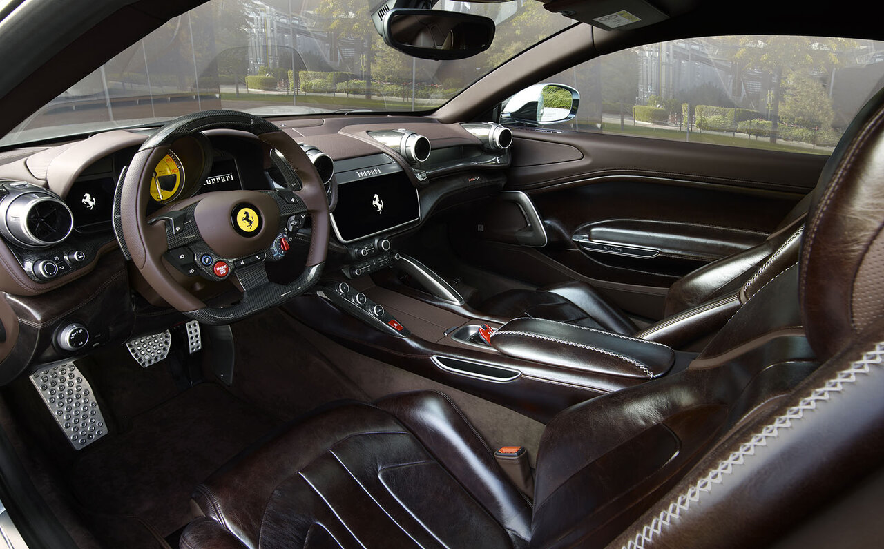 フェラーリ、ワンオフモデルの「BR20」を発表|Ferrari