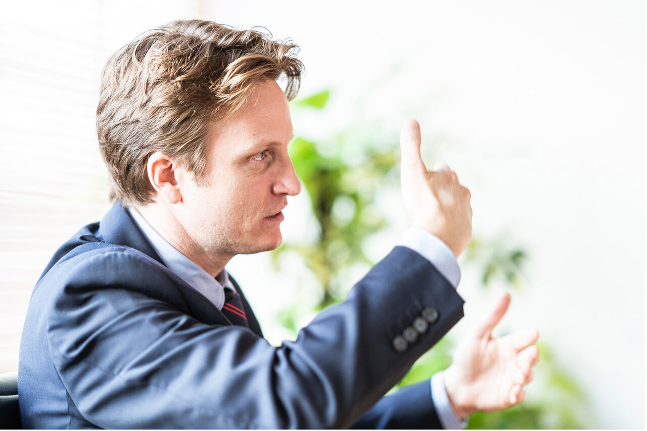 「日本人が知らないイスラエル」＃01：駐日イスラエル大使館経済担当公使ダニエル・コルバー氏｜イスラエルの医療テックが可能にした最速のワクチン接種。デジタル大国の今とは？