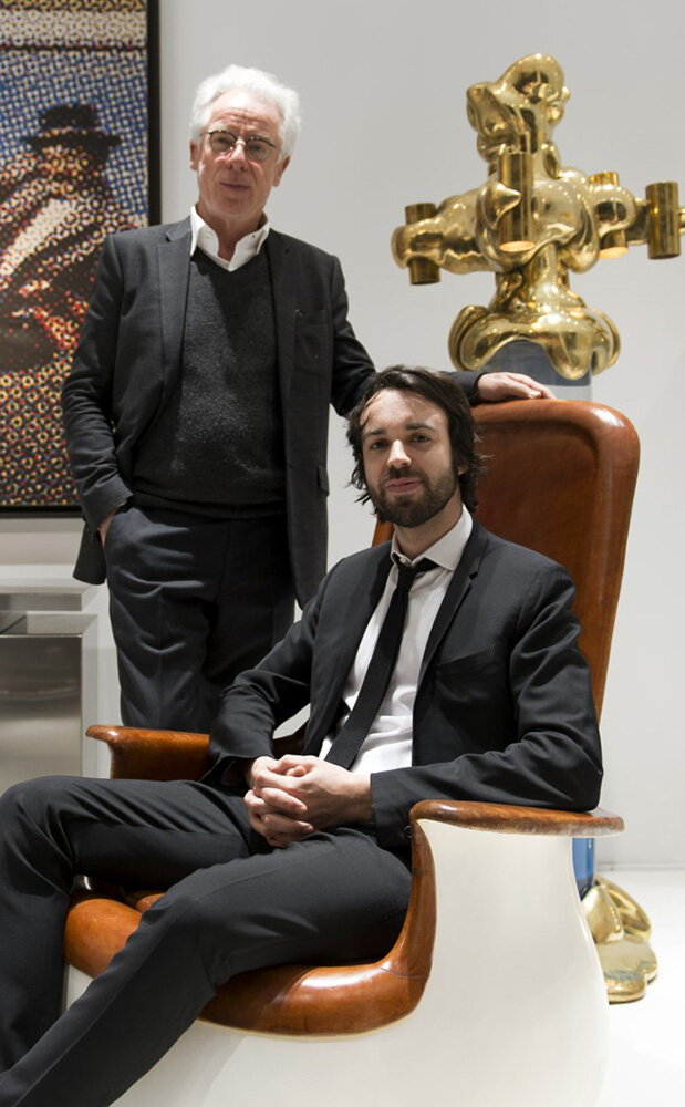 男性が指輪を身につけるという行為を、歴史的・文化的側面から切り取った貴重なエキシビジョン｜ART