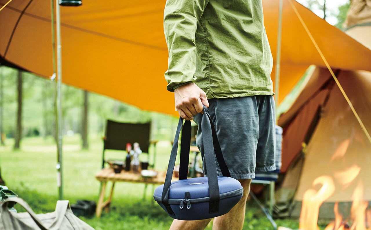 これ、アウトドアだけではもったいない！　ほったらかしで“燻製”ができるイージースモーカー｜THERMOS