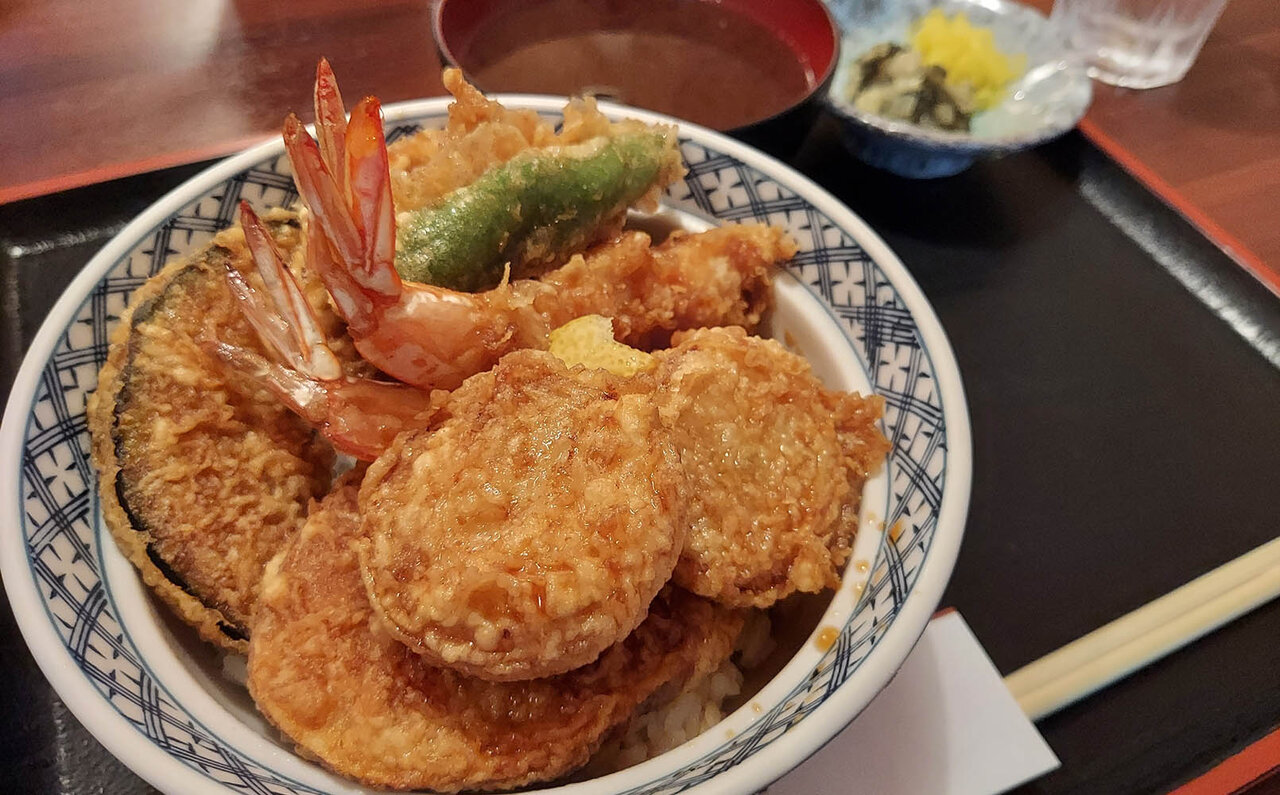 連載エッセイ|#ijichimanのぼやき「日本のソウルフード、「天丼」編」