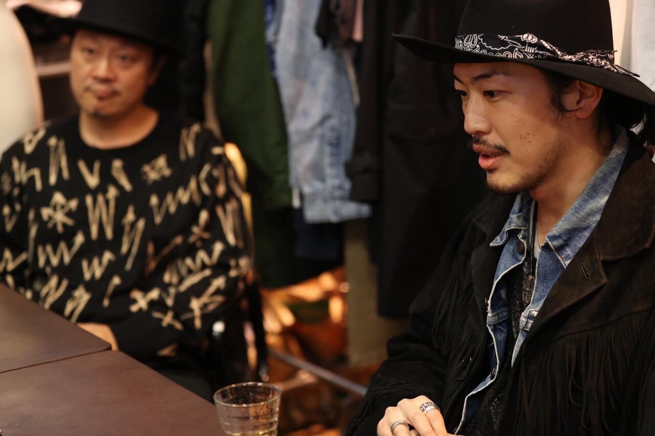 気鋭の若手デザイナーとの対談を通じ、ロアーガンズ濱中氏が振り返る20年とこれから｜roarguns