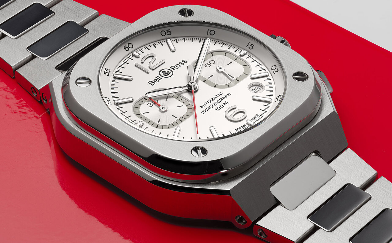 数量限定250本！　都会的デザインにピュアなルックスを備えた新作「BR 05 CHRONOGRAPH WHITE HAWK」｜Bell & Ross