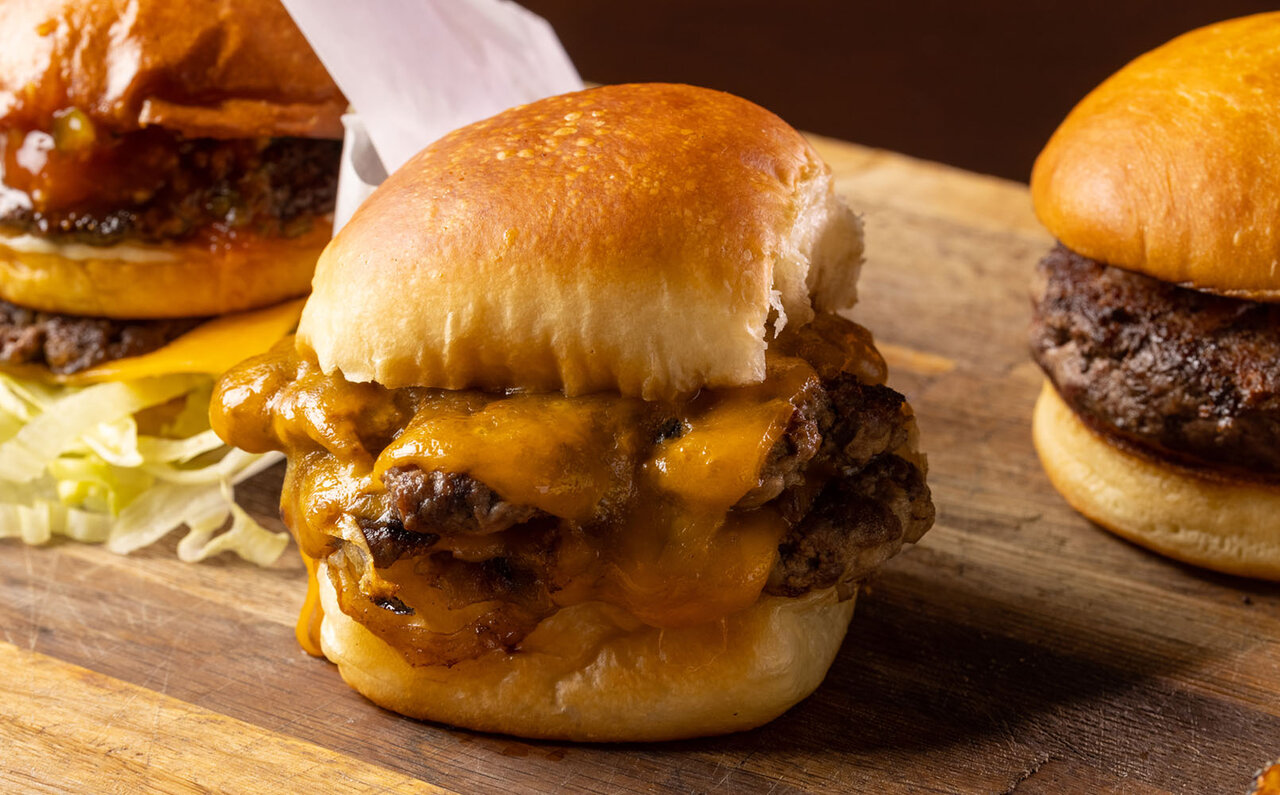 これが原点。ハンバーガー誕生初期の5種類を再現「テイスト オブ アメリカ」｜GRAND HYATT TOKYO