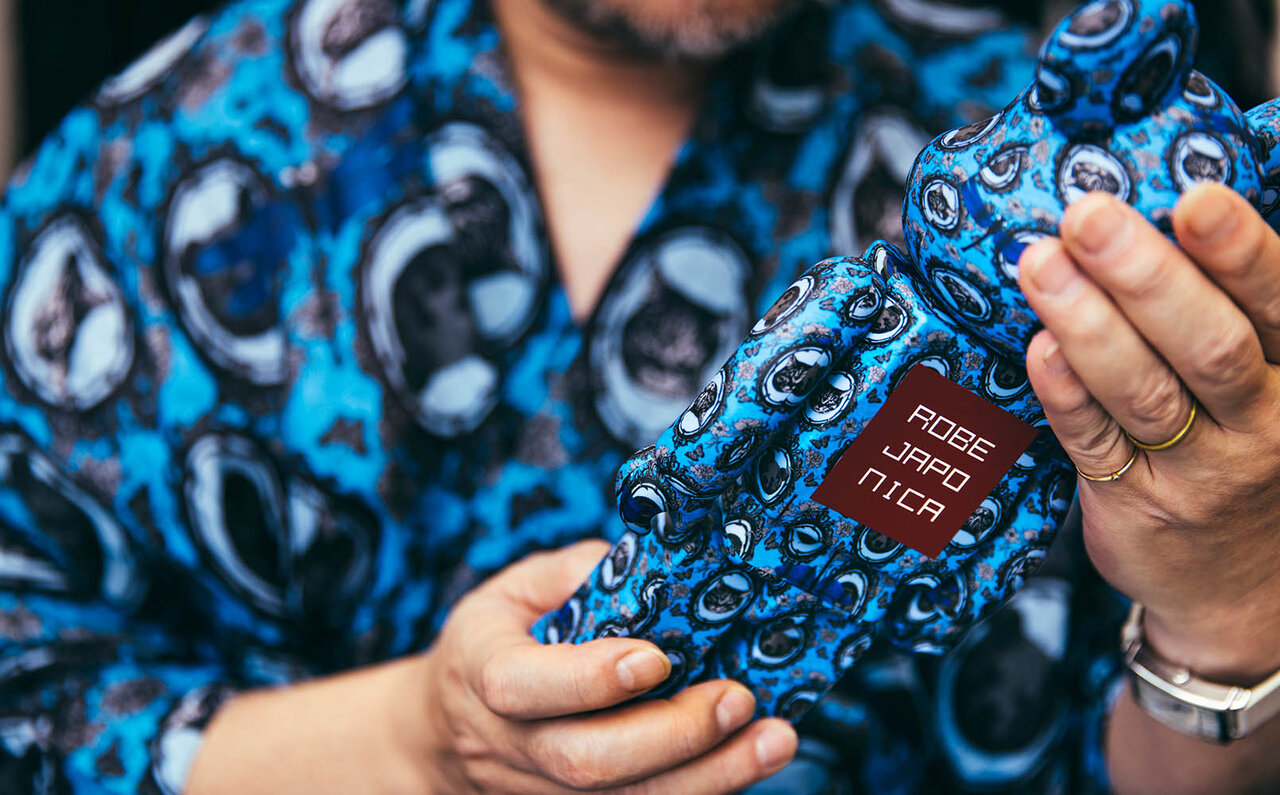 「着物」より「おしゃれ」が好きだ。ROBE JAPONICA ウエオカ タロウ氏インタビュー | MEDICOM TOY
