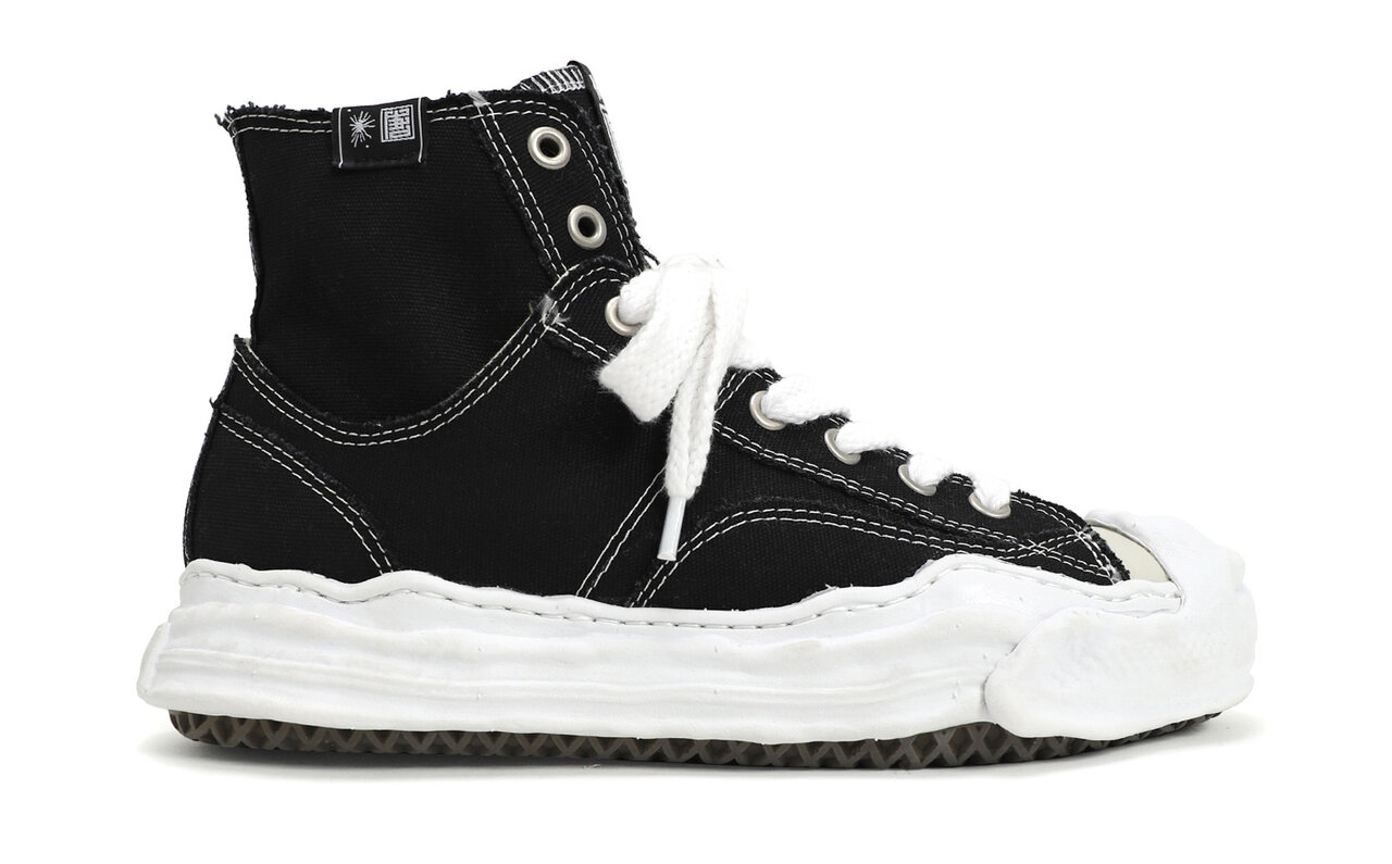 無責任画廊3rd Exhibition。　GARAデザイナー・二唐武史氏の個展「ZOO -頭有- (ズー)」が福岡にて開催｜FASHION