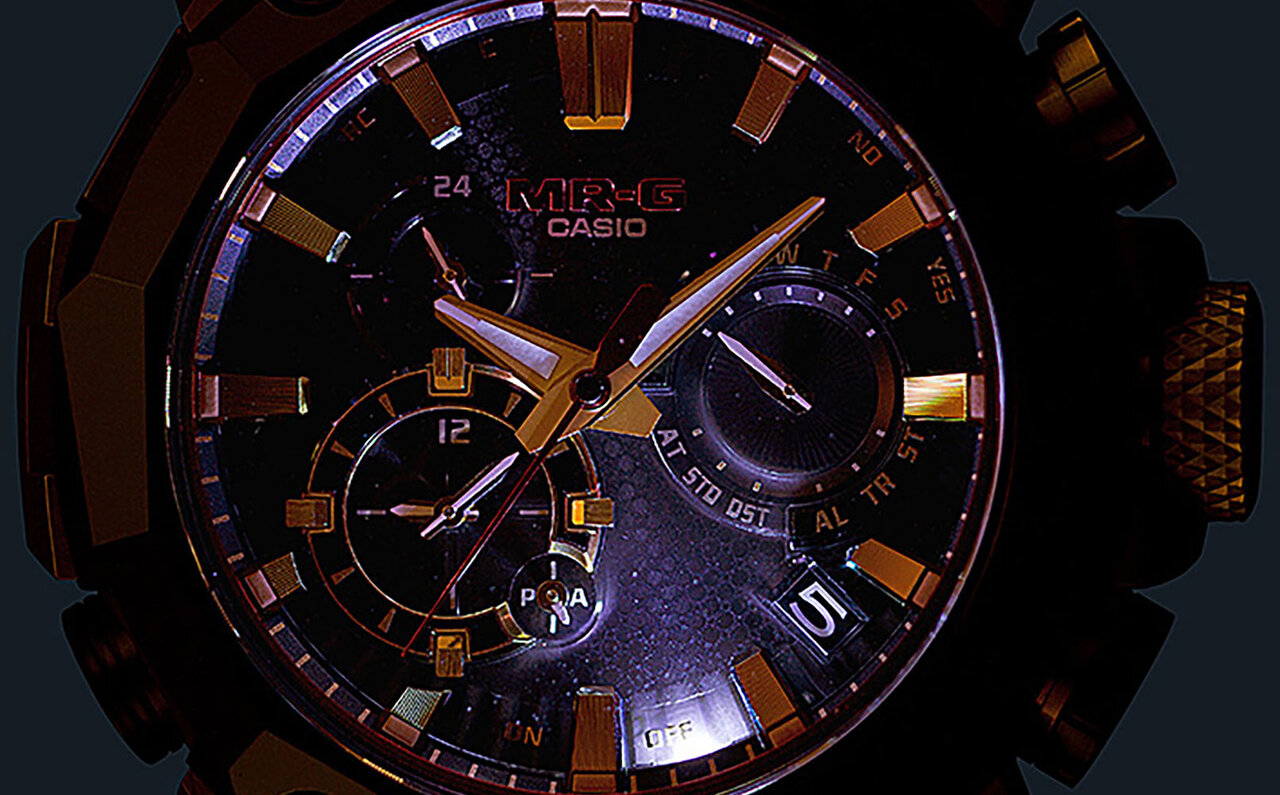 戦国武将の“赤備え”からインスピレーションを得て、強さと上質さを具現したMR-G新作3モデル|G-SHOCK