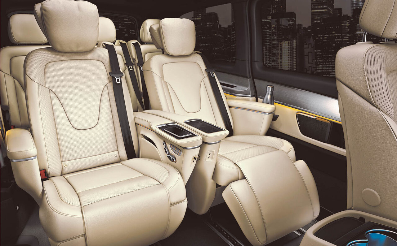 メルセデス・ベンツ、Vクラスを一部改良し、最上級グレードを導入|Mercedes Benz