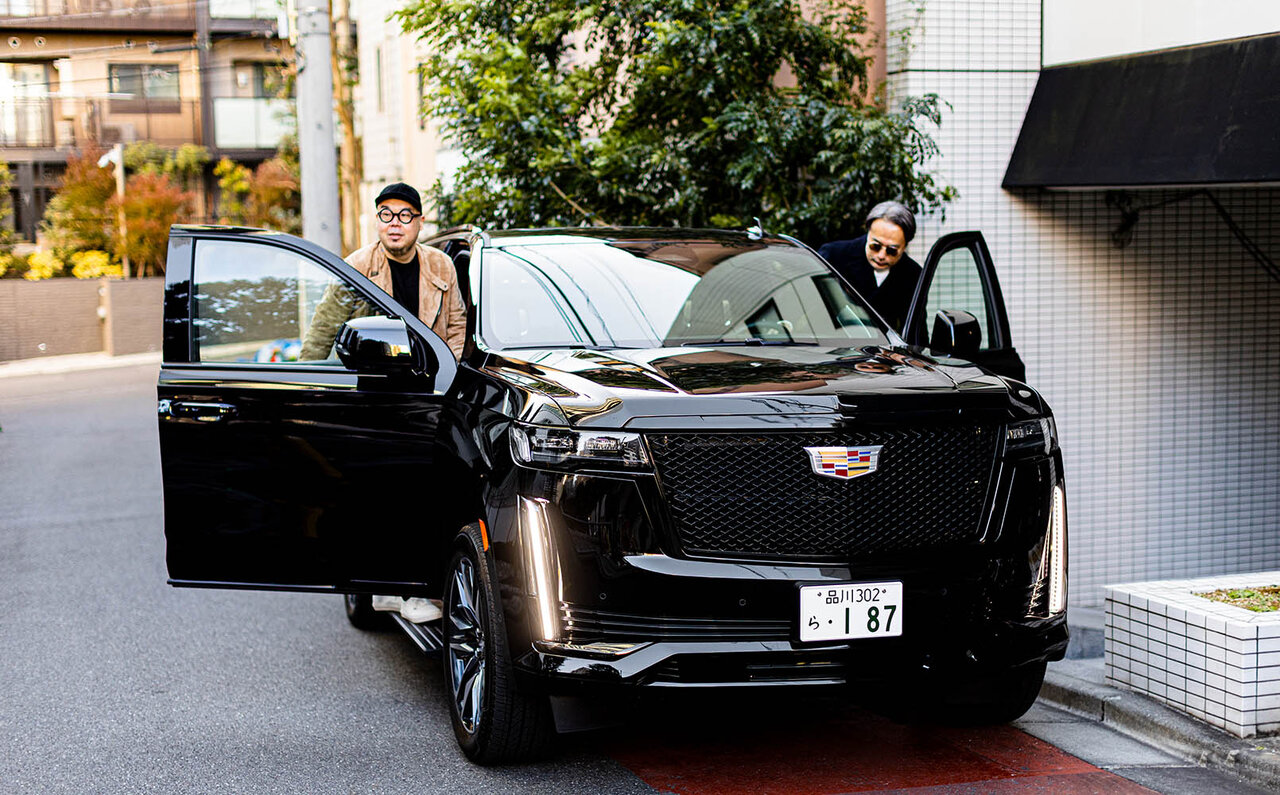 注目のクリエイターがキャデラックとともに過ごす一日──エスカレード × 田中知之 & 前田陽一郎編｜Cadillac