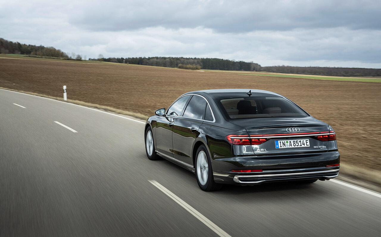 アウディのフラッグシップセダンA8が大幅にアップデート|Audi