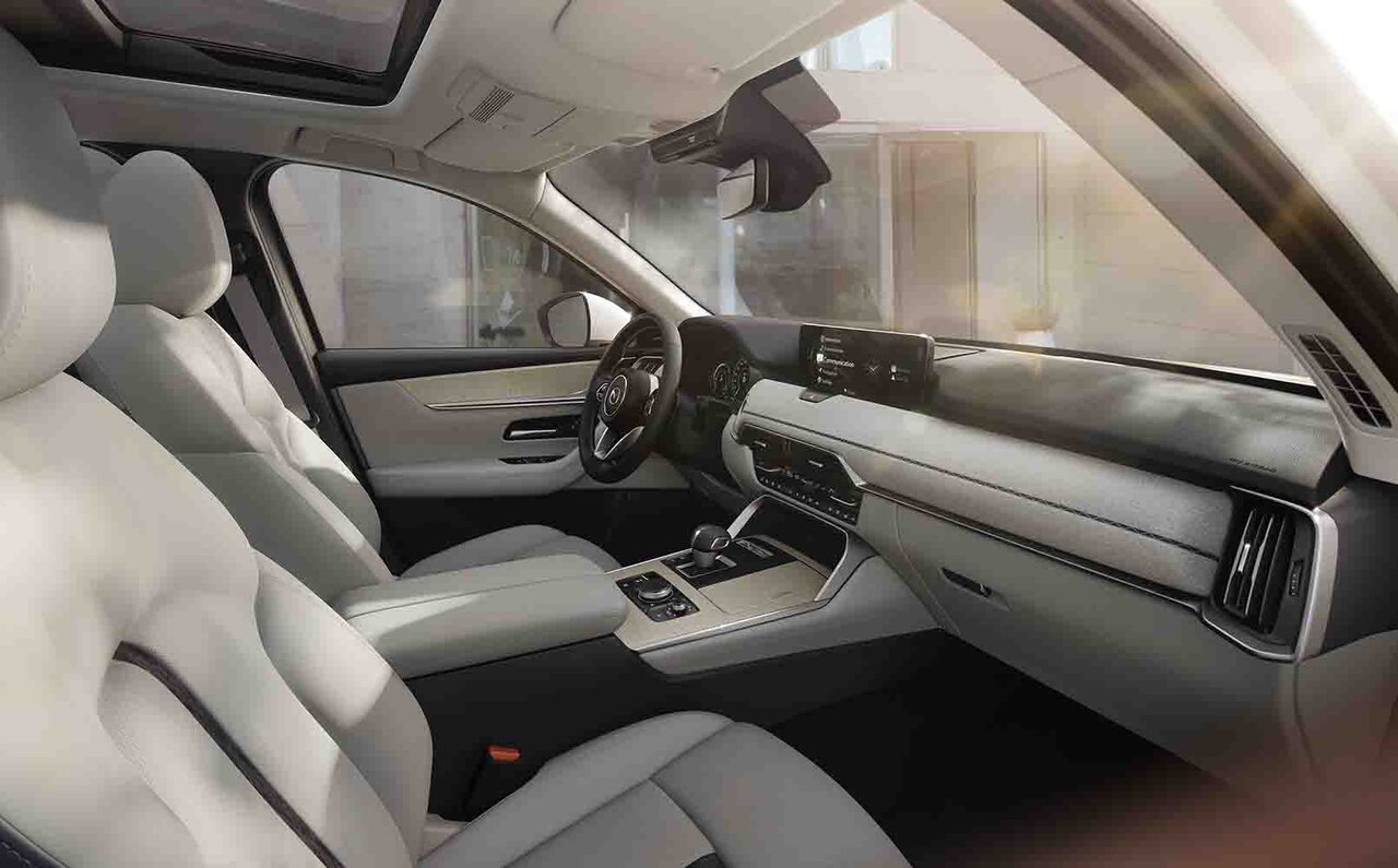 マツダ初のPHEVとなる新型クロスオーバーSUV、CX-60を欧州で初披露｜MAZDA