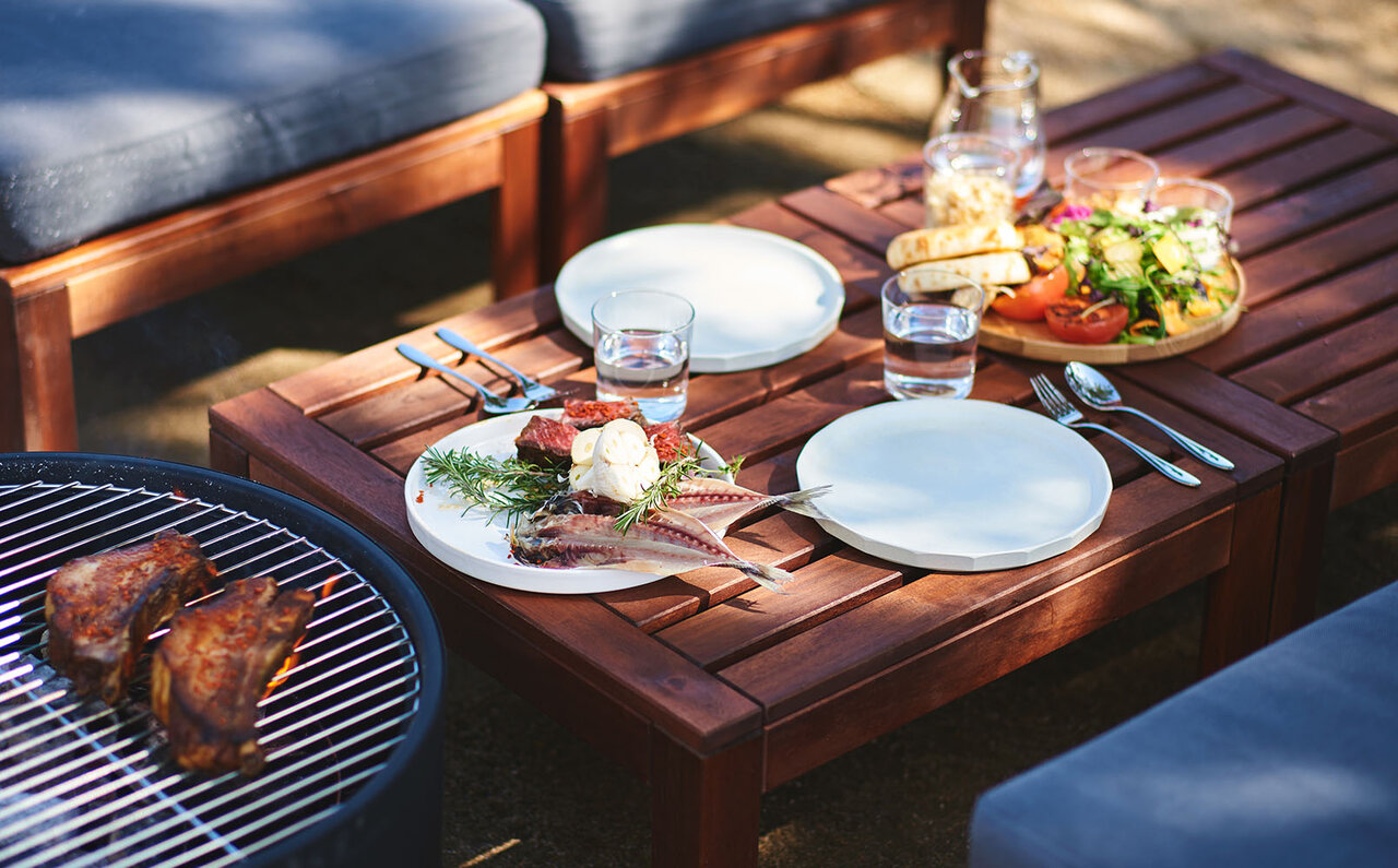 光る球体テントや充実したアクティビティも!福岡に“泊まれる公園”がオープン|TRAVEL