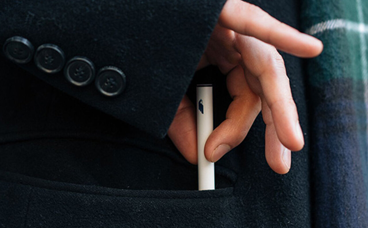 カフェインは吸う時代。糖分ゼロの新感覚エナジードリンク「EAGLE ENERGY」｜Pod Energy