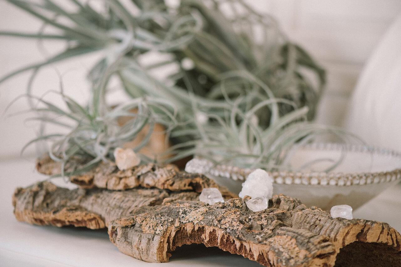 陶芸家・岡崎裕子と葉山の作家が集う個展『依代 -yorishiro-』開催｜ART