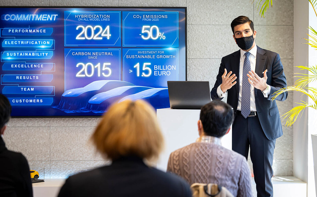 ランボルギーニ ウラカンEVOに試乗──オーバー3千万円に見合った走りが堪能できる｜Lamborghini