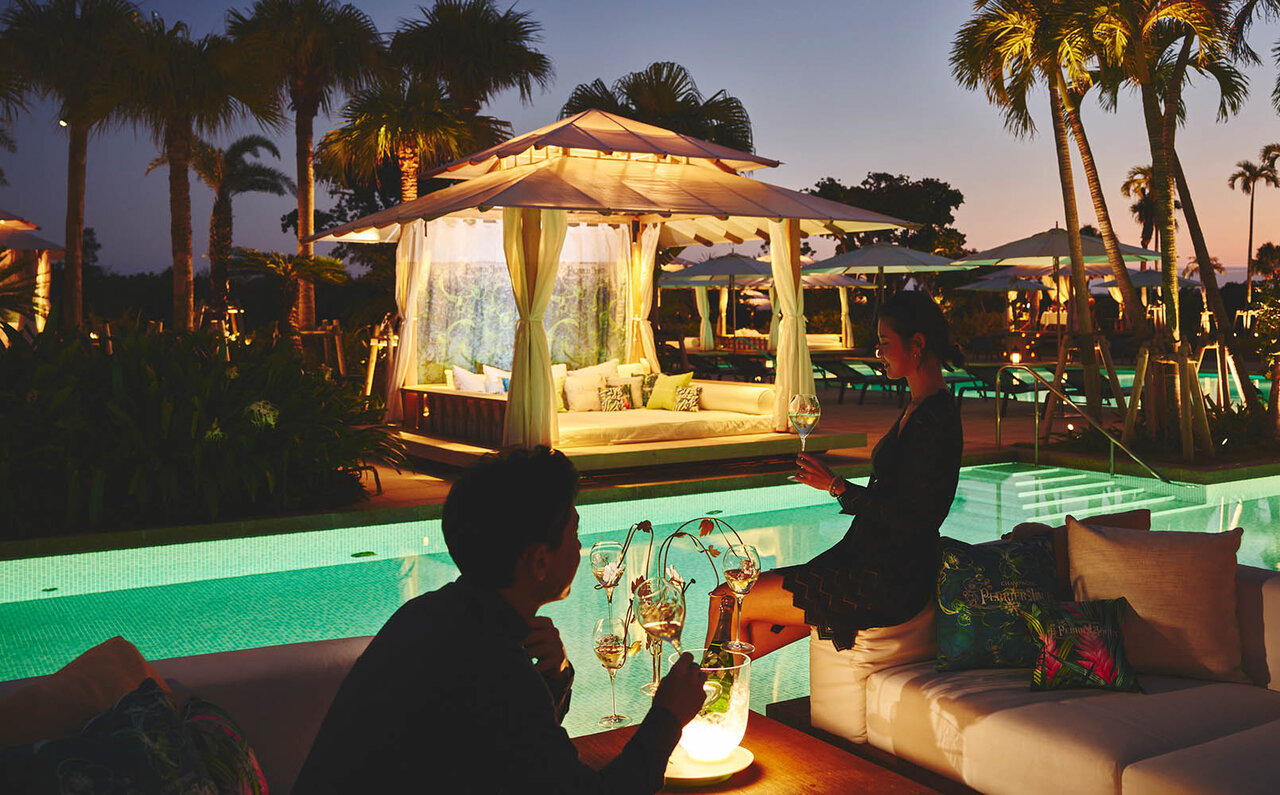 石垣の夜が変わる！　ナイトプール with ペリエ ジュエ｜ANA INTERCONTINENTAL ISHIGAKI RESORT