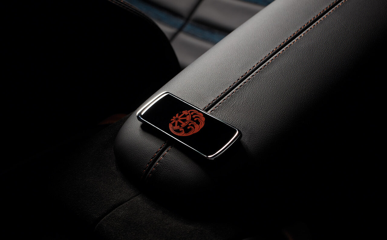 日本の伝統の技からインスピレーションを得た世界で1台だけのローマ誕生｜Ferrari