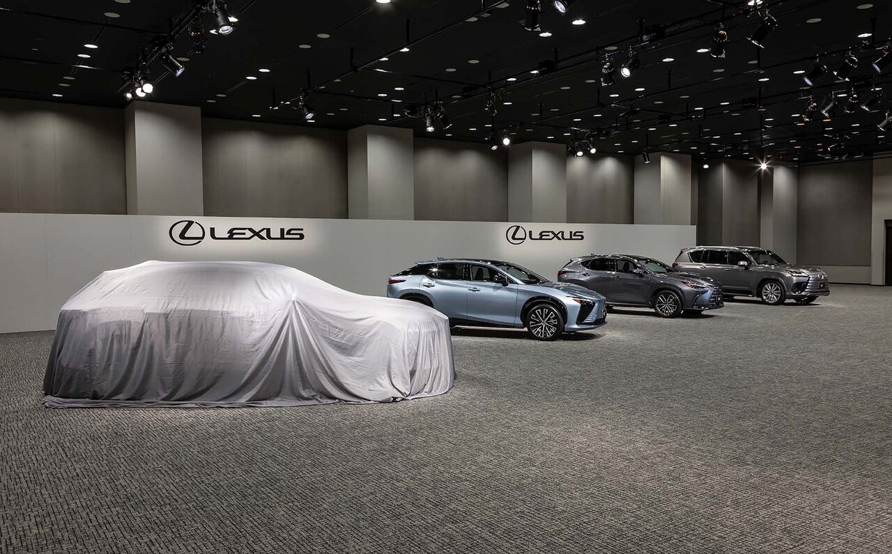 コアモデルだからこそ変革に挑戦──新型レクサス「RX」の進化に迫る｜LEXUS