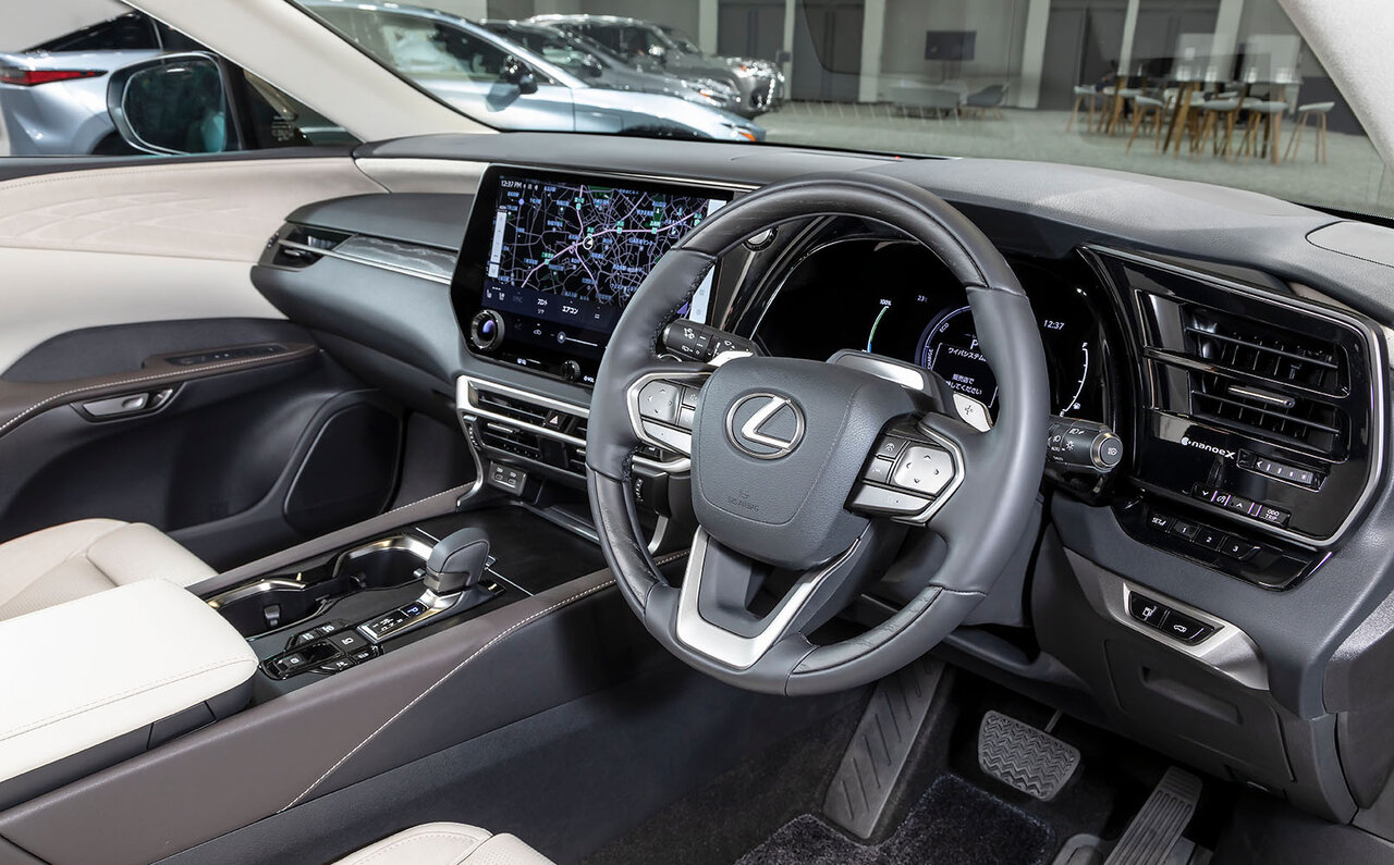 コアモデルだからこそ変革に挑戦──新型レクサス「RX」の進化に迫る｜LEXUS