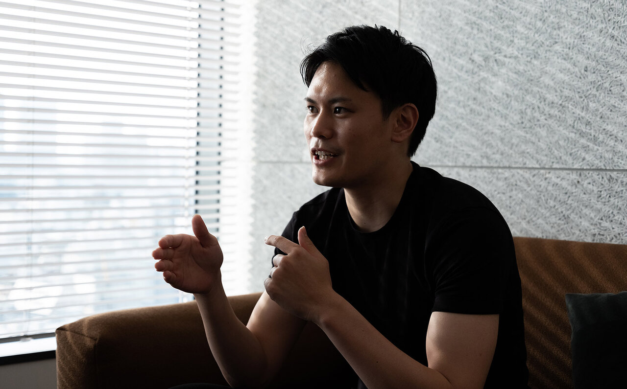 いま戦国時代を迎えている怒涛の日本酒業界のゲームチェンジャー有力候補は彼だ!|TAKANOME