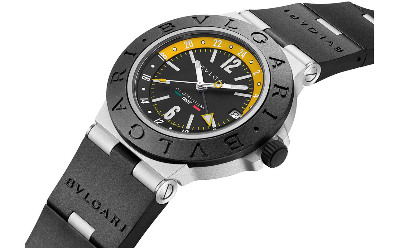 イエローのアクセントカラーが目を引く、定番「ブルガリ アルミニウム」の限定モデル｜BVLGARI
