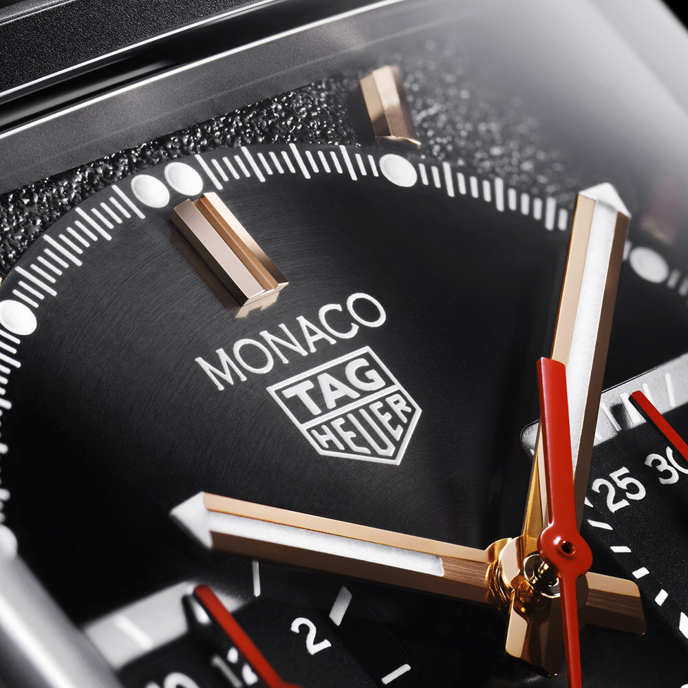 伝統デザインを現代解釈。アヴァンギャルドな「モナコ クロノグラフ」|TAG HEUER