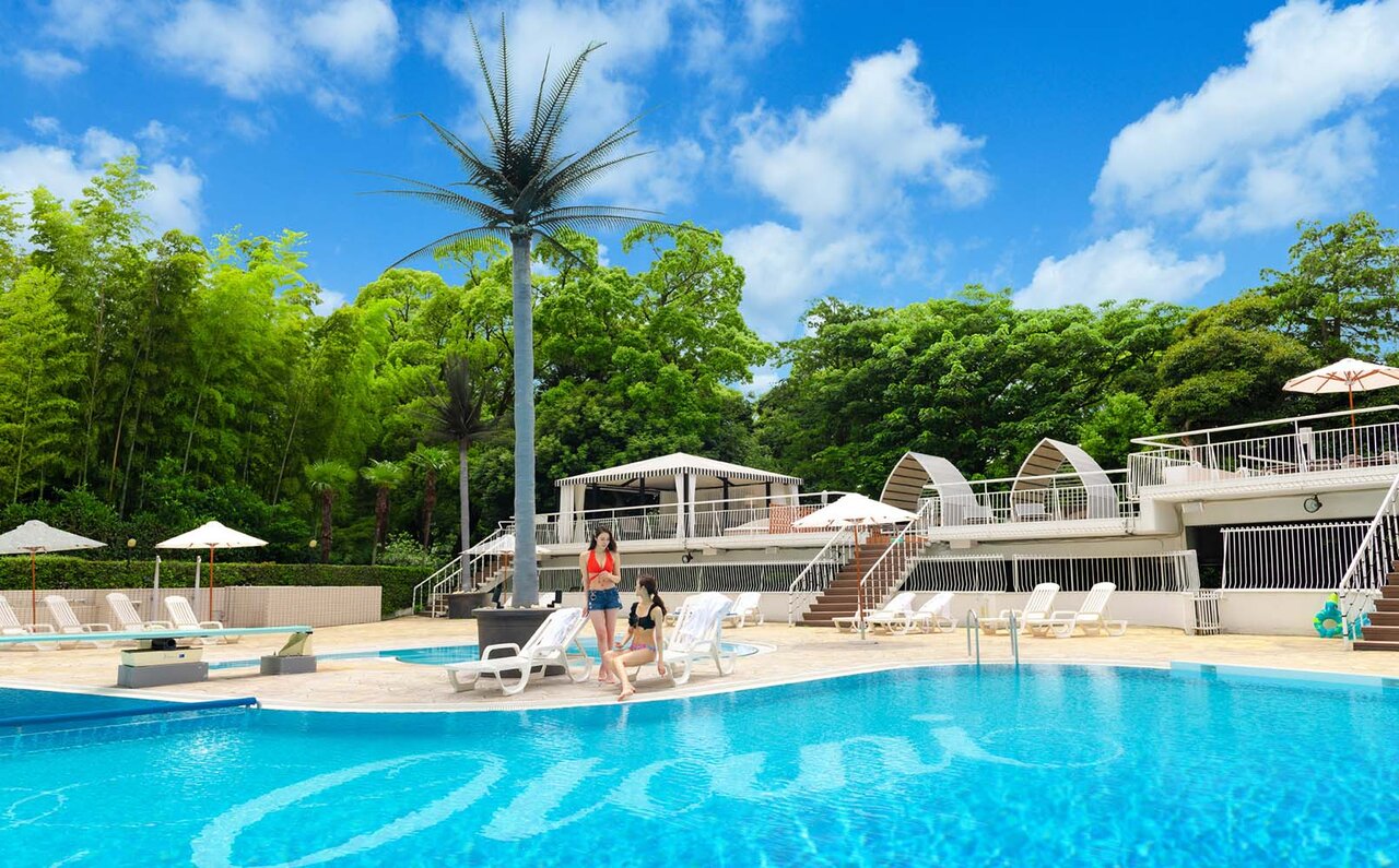 都内で叶うラグジュアリーなリゾートステイ。あの「GARDEN POOL」が今年もオープン|HOTEL NEW OTANI