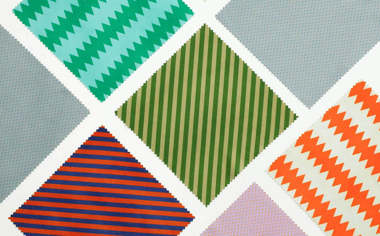 メガネやタブレットの曇り止めに。カラフルなクリーニングクロス｜HIGHTIDE