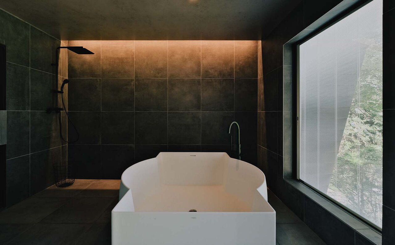 ハイエンドな一棟貸切ホテル「hotel norm. air fuji」が山梨県河口湖のほとりにオープン｜norm.