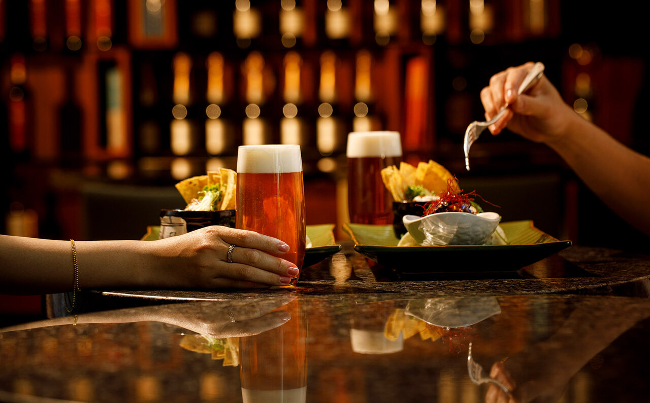 オリジナルビールのフリーフローをお得に楽しむ、パーク ハイアット 東京の夏の風物詩が2年ぶりに復活｜PARK HYATT TOKYO