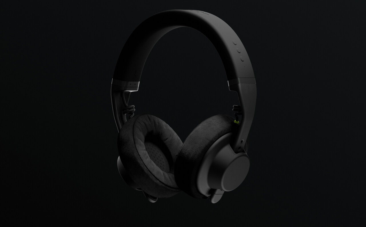 世界初、超低レイテンシーなワイヤレス・ヘッドフォン|AIAIAI