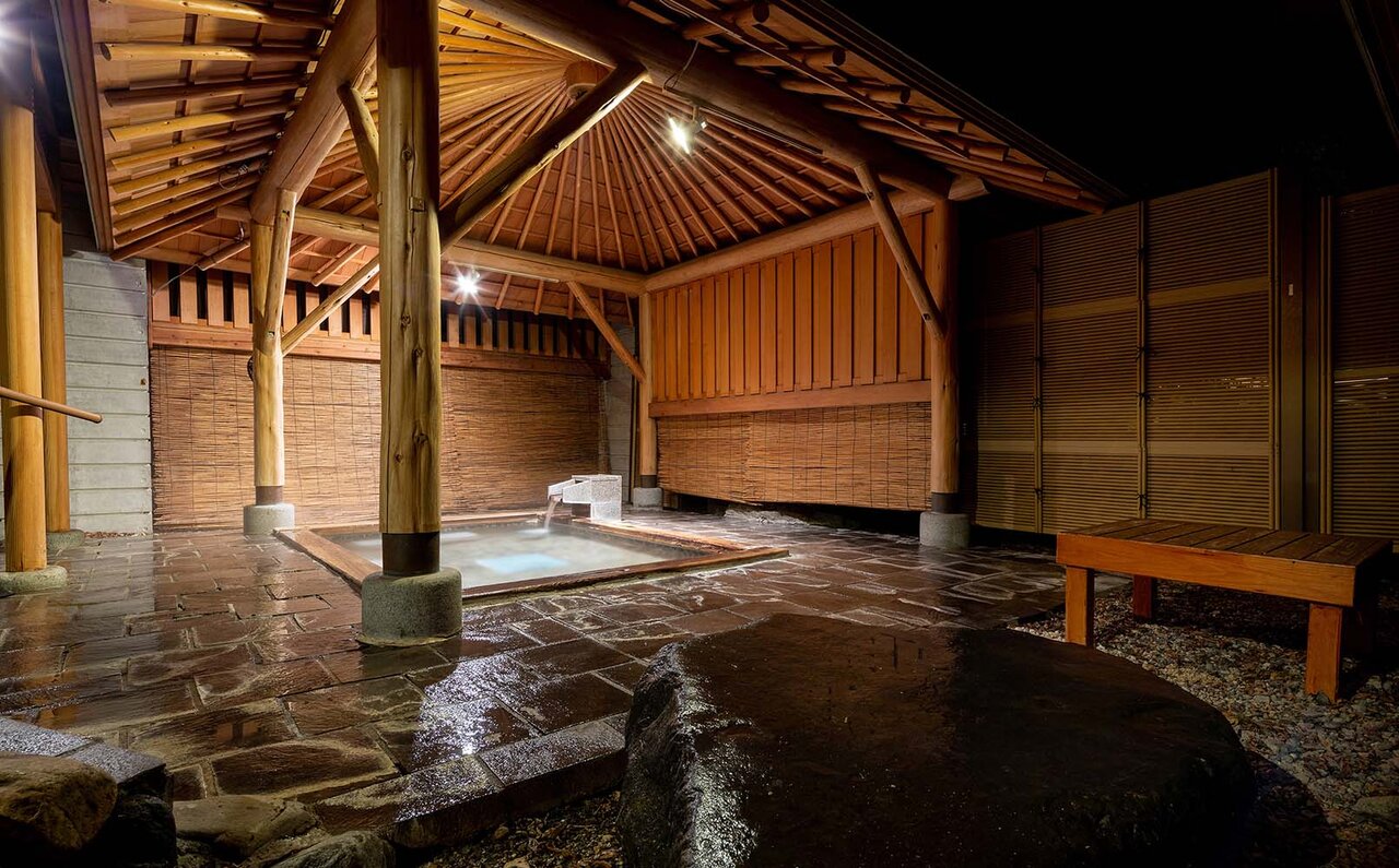 ［犬と泊まれる宿］with わんこドライブで日光へ。ドア to ドアで気兼ねなく、町全体がわんこ歓迎でフレンドリー！｜TRAVEL