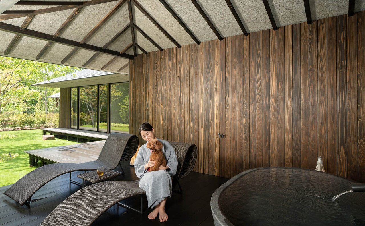 with わんこ旅を支える、スターフライヤーと星野リゾートのコラボレーション｜TRAVEL