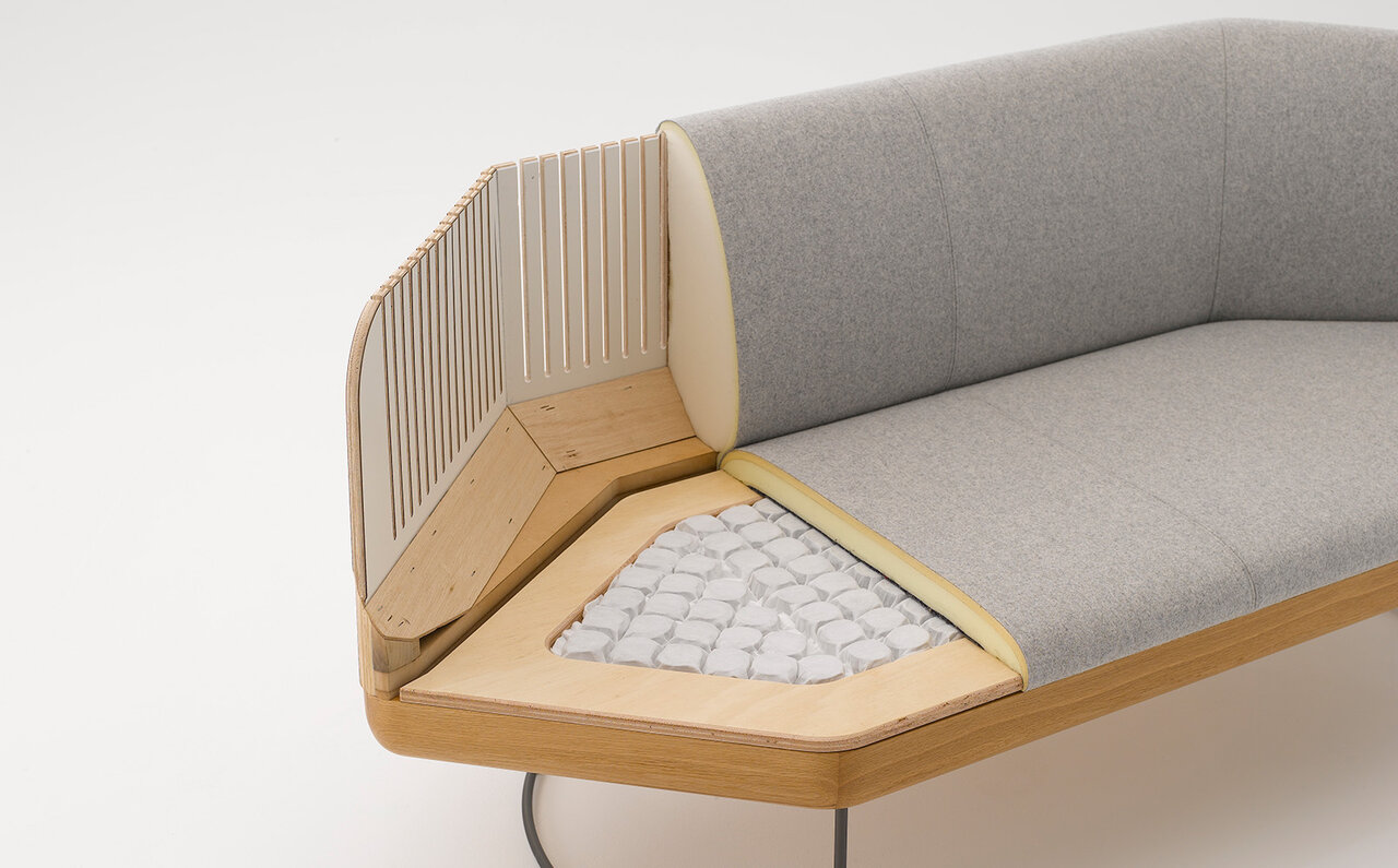 リング、ジグザク、タイル状。組み合わせを自在に楽しめるソファシステム『Calisson』|arti