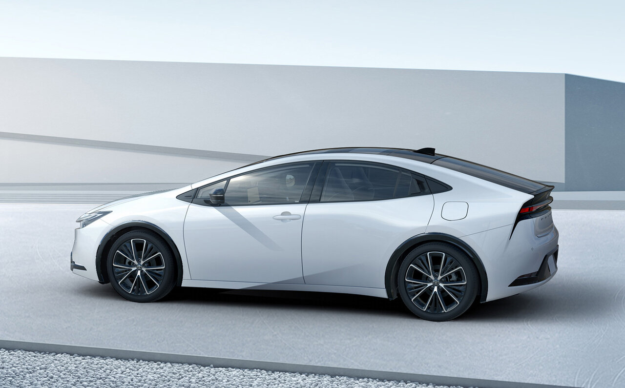 ５代目プリウスが世界デビュー──「コモディティ」ではなく「愛されるクルマ」を目指して