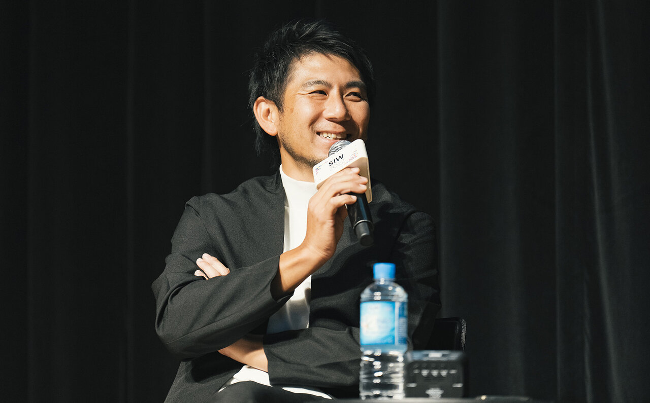 「新しいい未来」とは?鋭い発言が飛び交う予定調和なしの自由放談!|LOUNGE
